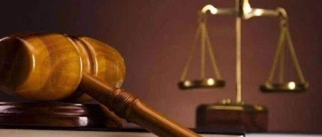 游客雪山游玩不慎滑倒致骨折 景區旅游公司拒賠后法院這樣判:商貿