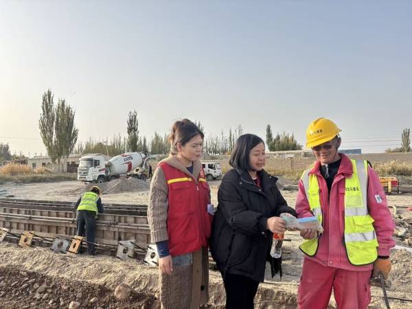 安全生產丨安全宣講進工地 共筑平安防火墻:商貿