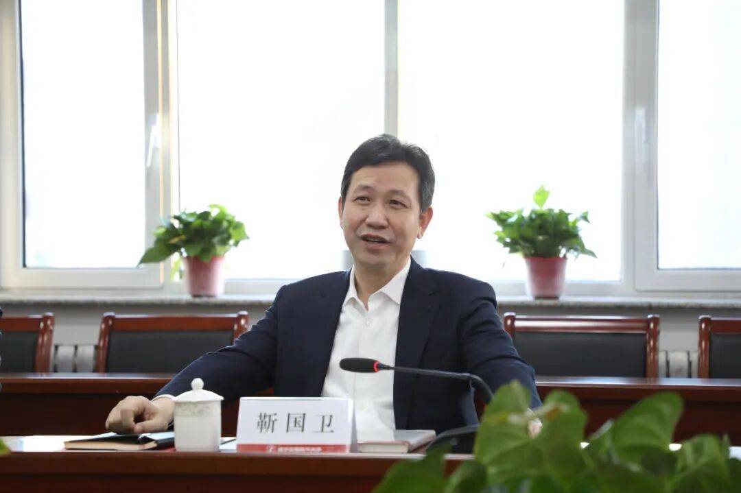 遼寧省委常委、宣傳部部長靳國衛任甘肅省委常委、省紀委書記:商貿