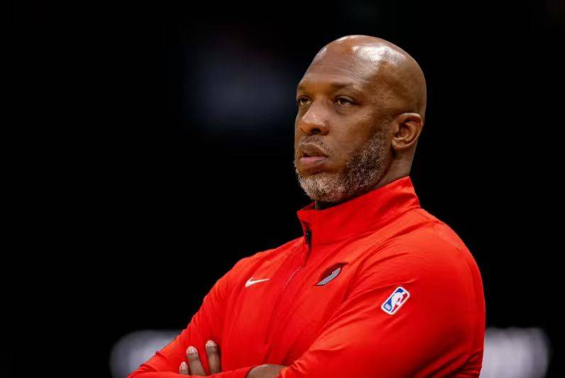 比盧普斯被當作招牌人物引誘玩家 開拓者已安排臨時主帥:商貿