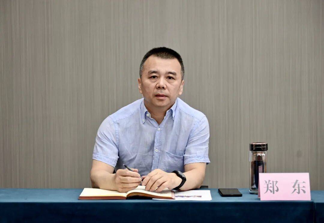 新疆通報：鄭東被查:商貿