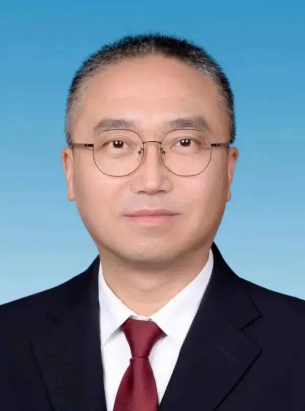 張偉任陜西省委常委:商貿