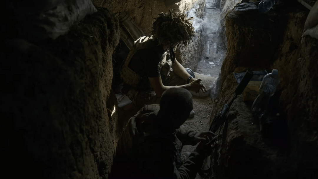 俄營長：烏軍士兵以小隊形式從紅軍城逃跑:商貿