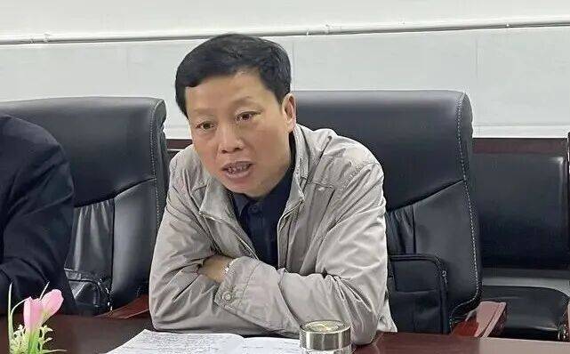 故意泄露國家秘密<strong></p>
<p>商貿</strong>，重慶公布劉海違紀違法詳情:商貿