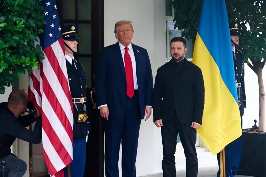 5000發導彈承諾再現<strong></p>
<p>商貿</strong>，英國加速支援烏克蘭，現實卻讓澤連斯基高興不起來:商貿