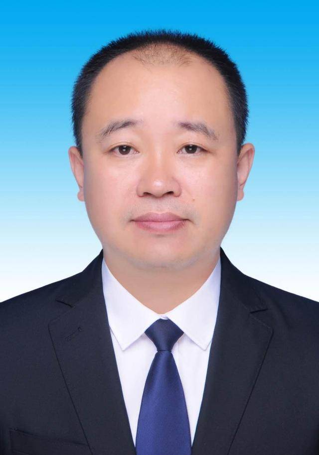 涉嫌嚴重違紀違法<strong></p>
<p>商貿</strong>！福建一副縣長任上被查:商貿