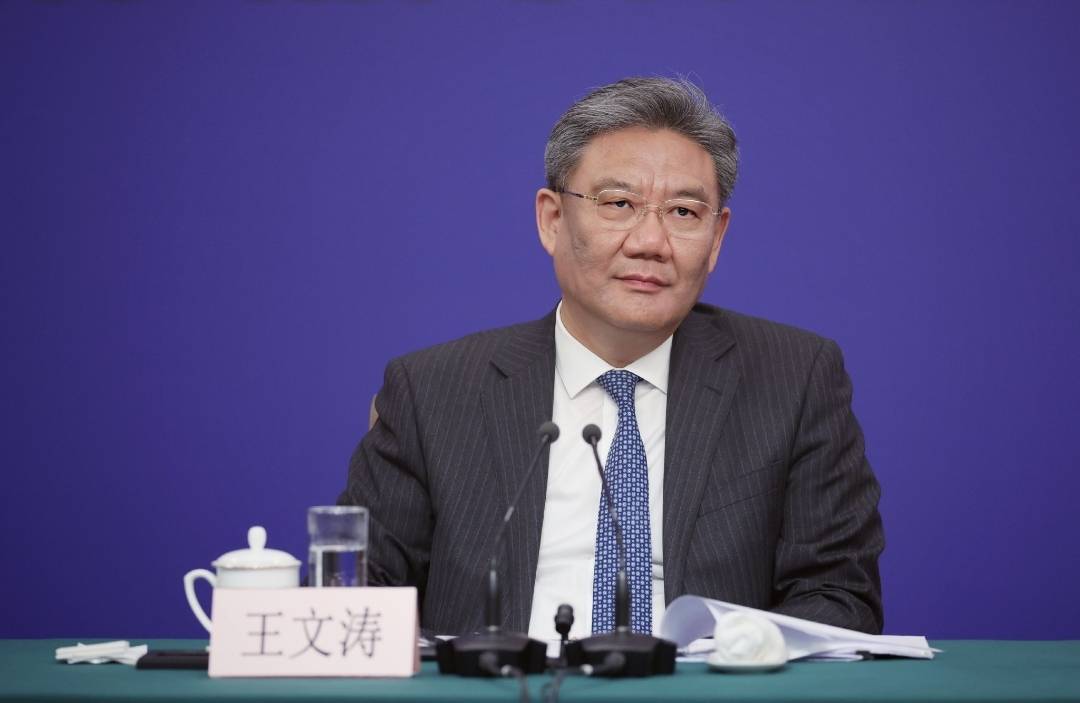 27國密謀對華發難<strong></p>
<p>商貿</strong>，德法罕見達成一致，外媒：全球資本正回流中國:商貿