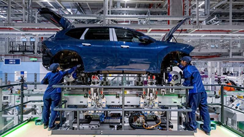 27國密謀對華發難<strong></p>
<p>商貿</strong>，德法罕見達成一致，外媒：全球資本正回流中國:商貿