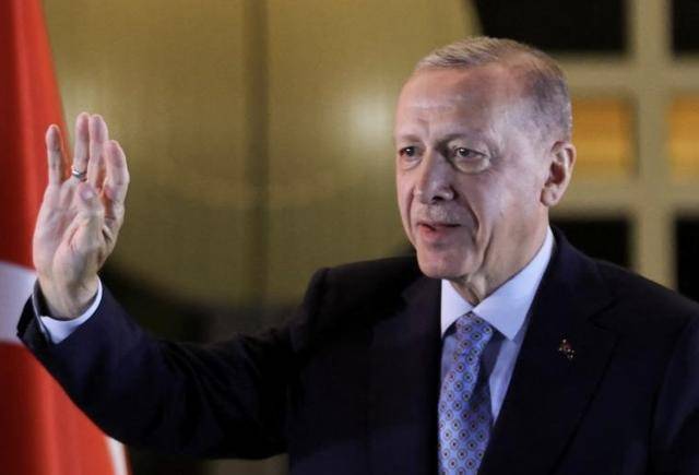 以色列和希臘步步緊逼，土耳其感到情況不妙，狂買戰機護國:商貿