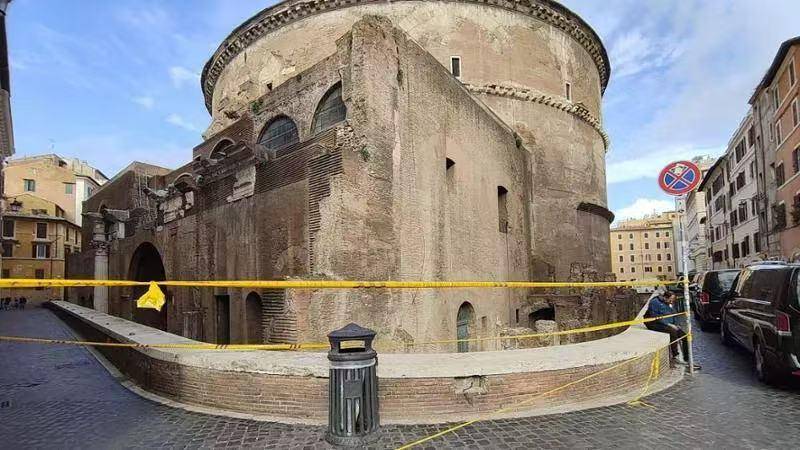 一名69歲日本游客在羅馬萬神殿墜亡，女兒稱其墜落前突感身體不適:商貿